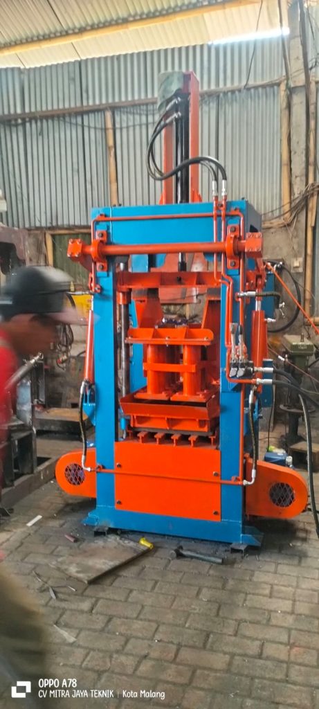jual mesin paving block surabaya, jual mesin paving block, jual mesin paving block hidrolik, harga mesin paving block, harga mesin paving block press hidrolik, harga mesin paving block semi otomatis, jual mesin press batako dan paving block, jual mesin cetak paving block, harga mesin paving block hidrolik, harga mesin cetak paving block hidrolik, harga mesin paving block manual, harga mesin paving block murah, harga mesin paving multi block, harga mesin paving block otomatis, harga mesin cetak paving block otomatis, jual mesin press paving block, harga mesin paving block surabaya, tempat jual mesin paving block,