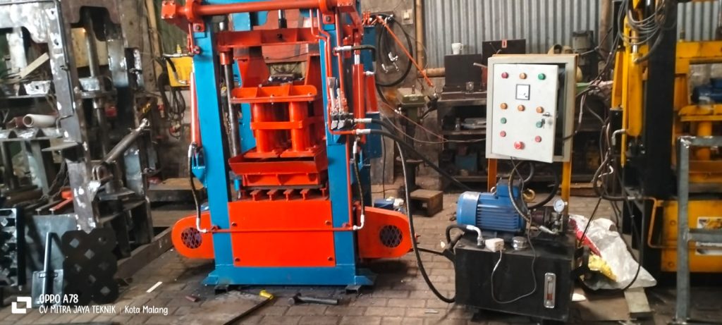 jual mesin paving block surabaya, jual mesin paving block, jual mesin paving block hidrolik, harga mesin paving block, harga mesin paving block press hidrolik, harga mesin paving block semi otomatis, jual mesin press batako dan paving block, jual mesin cetak paving block, harga mesin paving block hidrolik, harga mesin cetak paving block hidrolik, harga mesin paving block manual, harga mesin paving block murah, harga mesin paving multi block, harga mesin paving block otomatis, harga mesin cetak paving block otomatis, jual mesin press paving block, harga mesin paving block surabaya, tempat jual mesin paving block,