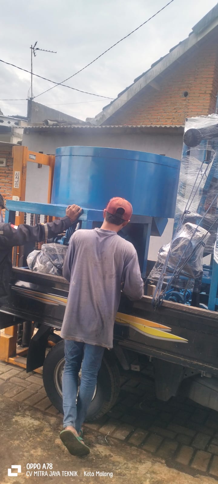 Harga mesin paving block hidrolik Batam, harga mesin paving block manual Batam, harga mesin paving block otomatis Batam, harga mesin paving block press hidrolik Batam, harga mesin paving block semi otomatis Batam, Harga mesin paving multi block Batam, harga mesin pres paving block Batam, Jual mesin cetak paving block Batam, Jual mesin paving block di medan, Jual mesin paving block jakarta, Jual mesin paving block Batam, jual mesin paving Batam, mesin cetak paving block otomatis Batam, mesin paving block manual Batam, mesin paving block otomatis Batam