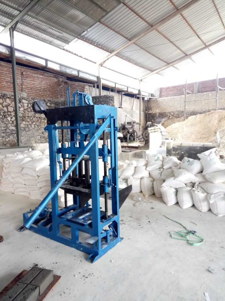 Harga mesin paving block hidrolik Sumenep, harga mesin paving block manual Sumenep, harga mesin paving block otomatis Sumenep, harga mesin paving block press hidrolik Sumenep, harga mesin paving block semi otomatis Sumenep, Harga mesin paving multi block Sumenep, harga mesin pres paving block Sumenep, Jual mesin cetak paving block Sumenep, Jual mesin paving block di medan, Jual mesin paving block jakarta, Jual mesin paving block Sumenep, jual mesin paving Sumenep, mesin cetak paving block otomatis Sumenep, mesin paving block manual Sumenep, mesin paving block otomatis Sumenep