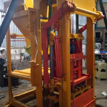 Jual mesin paving block dan mesin press batako Banda Aceh